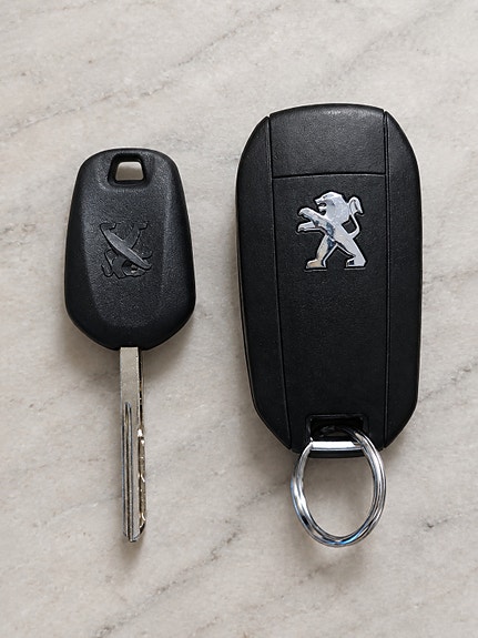Peugeot 2008 11 of 11