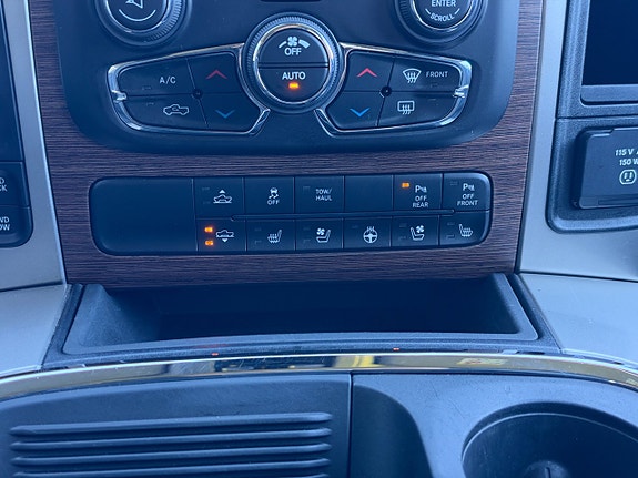Dodge RAM 1500 22 of 29