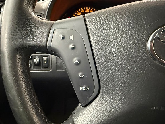 Toyota Avensis 24 of 25