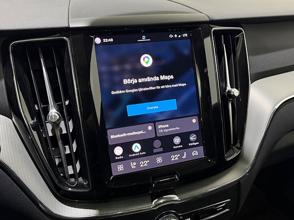 Volvo XC60 19 of 22