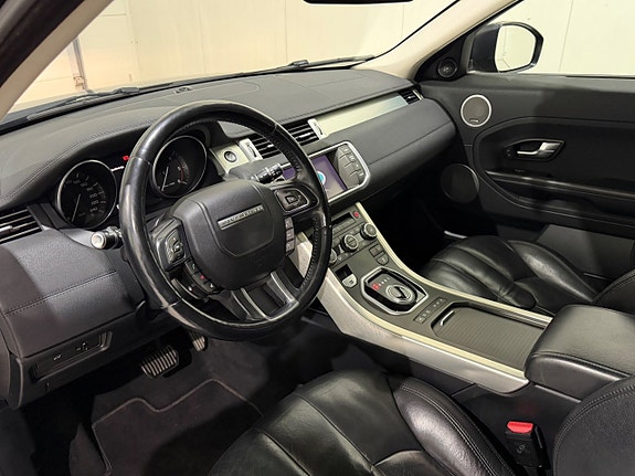 Land Rover Range Rover Evoque 8 of 17