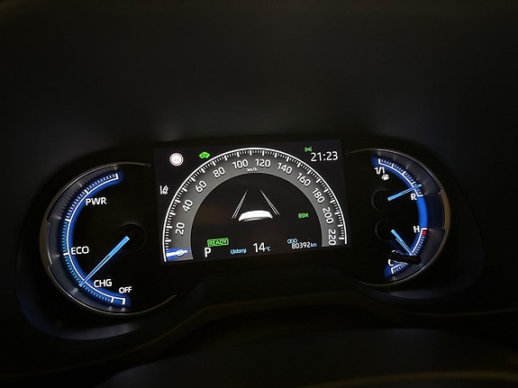 Toyota RAV4 15 of 23