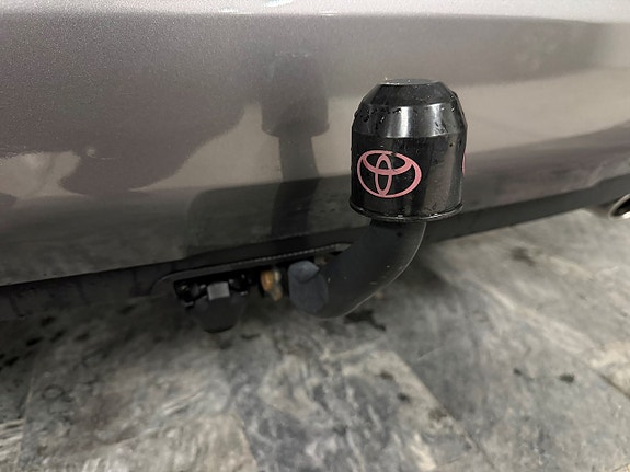 Toyota RAV4 23 of 23