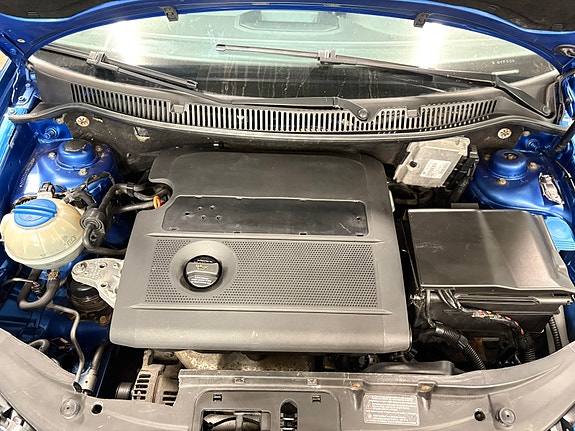 Volkswagen Polo 7 of 9