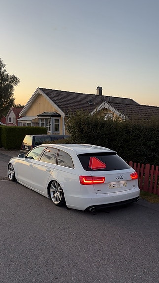 Audi A6 2 of 7