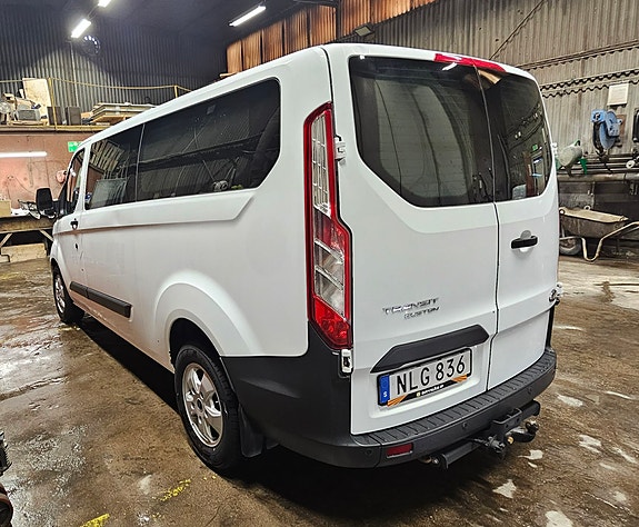 Ford Transit Custom 5 of 11