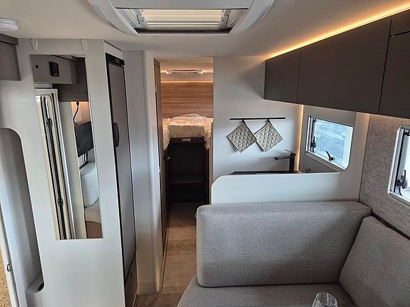 LMC CRUISER 2.0 T750 EL Introduktionserbjudande 12 of 23