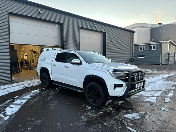 Volkswagen Amarok 2 of 7