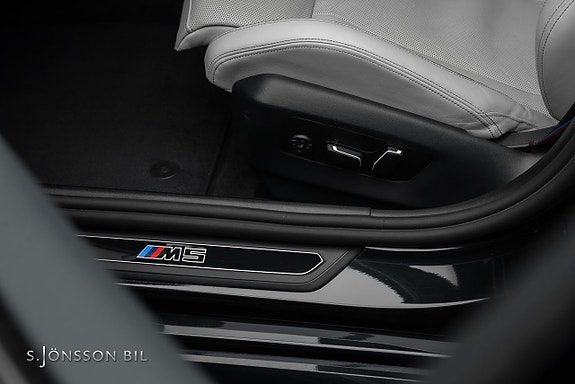 BMW M5 23 of 30