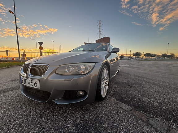 BMW 335i 11 of 11