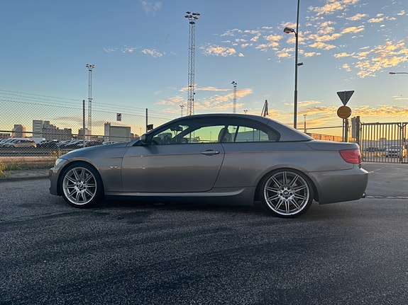 BMW 335i 8 of 11