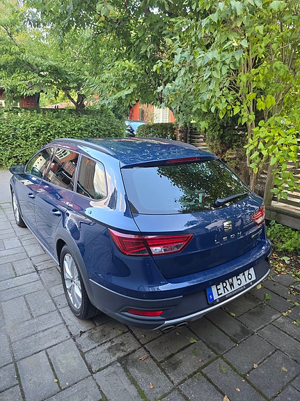 Seat Leon 3 of 6