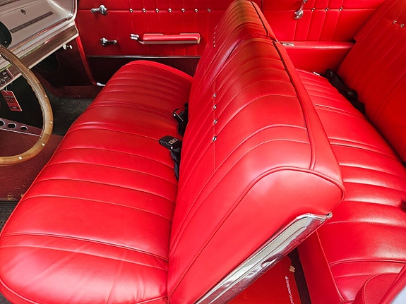 Chevrolet Impala 7 of 10