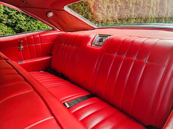 Chevrolet Impala 8 of 10