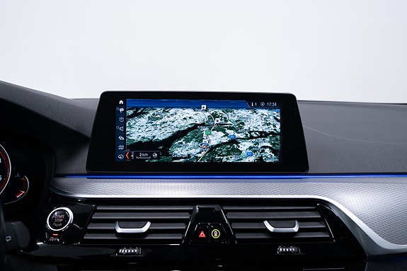 BMW 530d 25 of 30