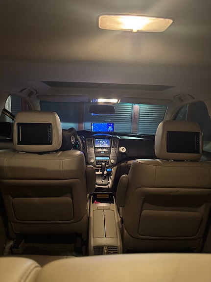 Lexus RX400h 9 of 16