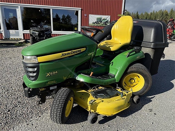 John Deere X534