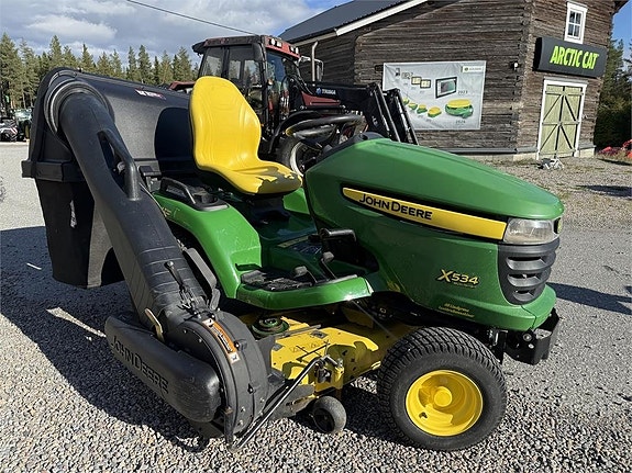 John Deere X534 2 of 4