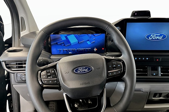 Ford Transit Custom 9 of 10