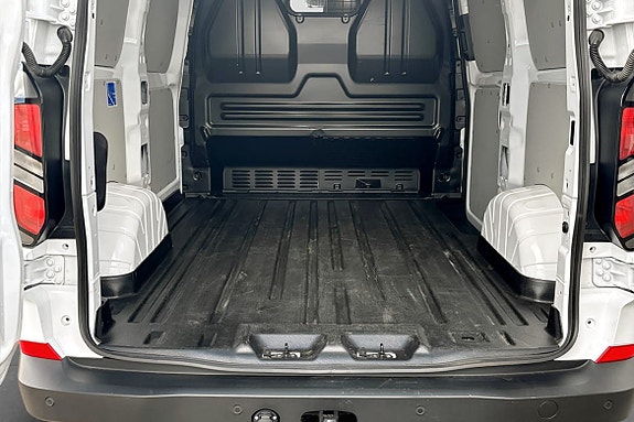 Ford Transit Custom 14 of 14