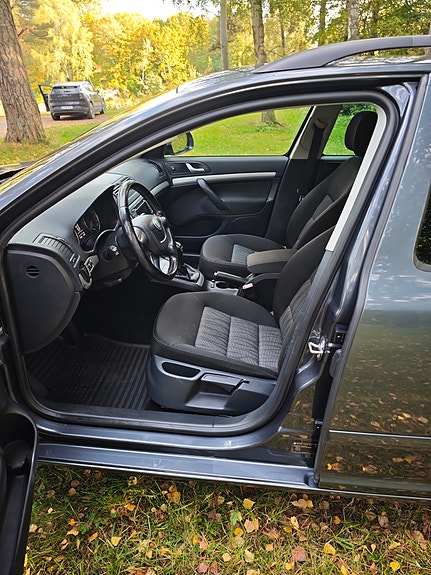Skoda Octavia 7 of 12