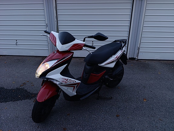 Kymco Super 8 3 of 4