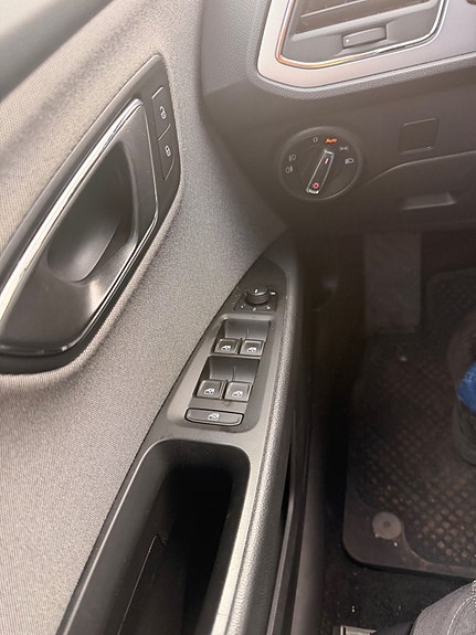 Seat Leon 17 of 19