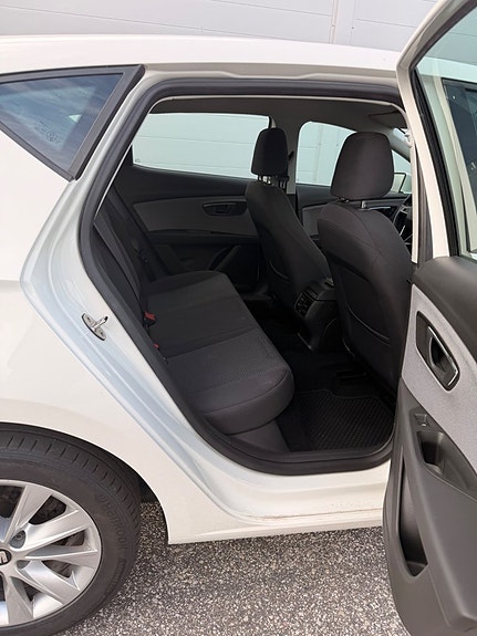 Seat Leon 11 of 19