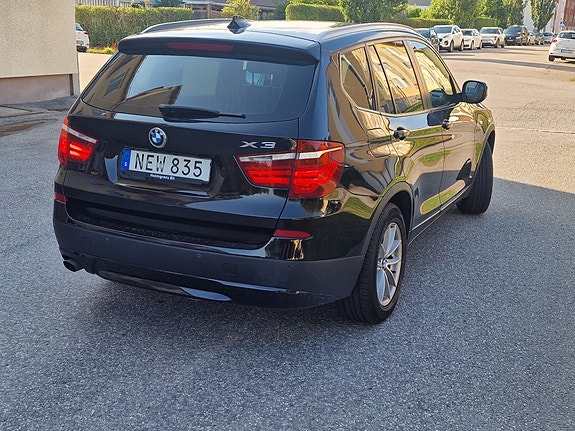 BMW X3 9 of 12