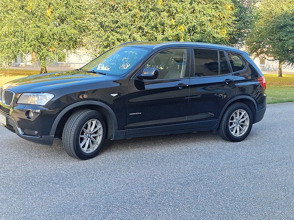 BMW X3 8 of 12