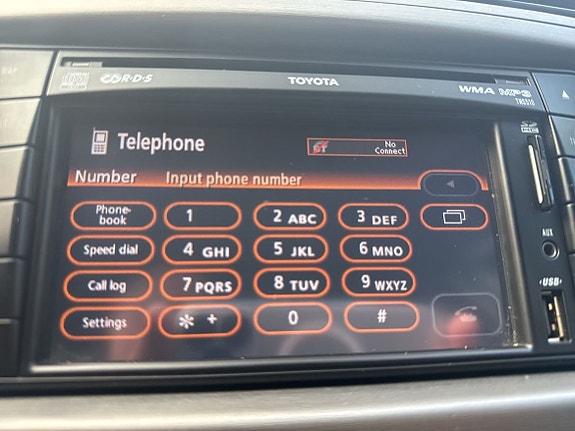 Toyota Avensis 21 of 21