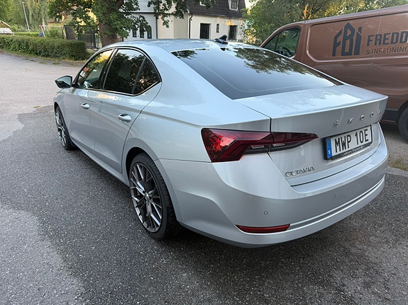 Skoda Octavia 4 of 5