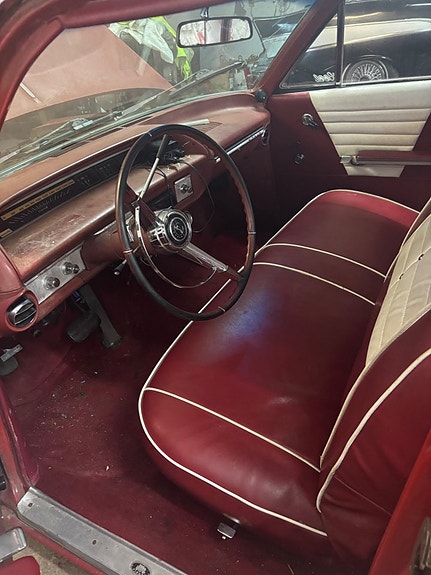 Chevrolet Impala 8 of 11