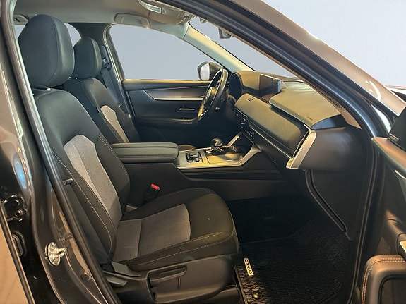 Mazda CX-60 10 of 22