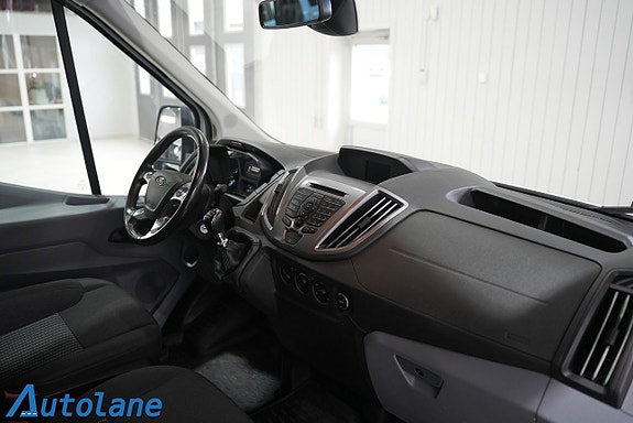 Ford Transit 18 of 29