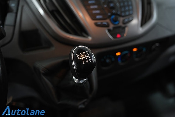 Ford Transit 22 of 29