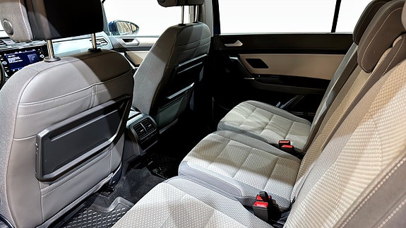 Volkswagen Touran 11 of 22