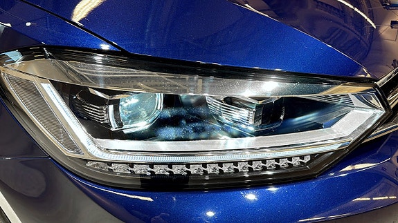 Volkswagen Touran 16 of 22