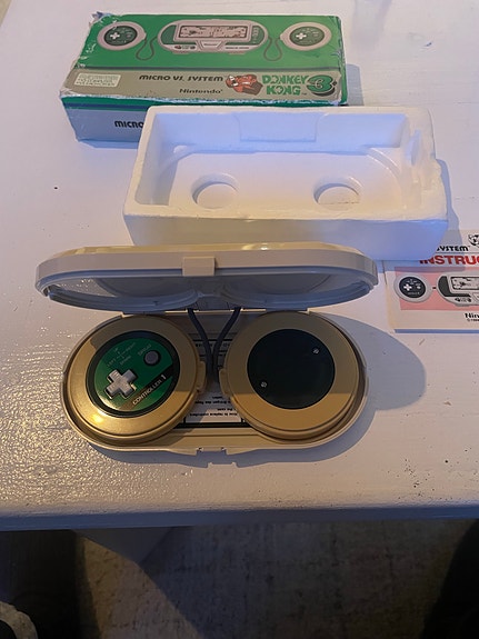 Product image 1 of 2