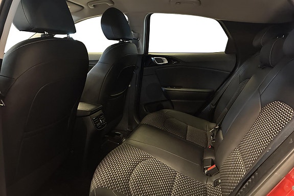Kia XCeed 15 of 23