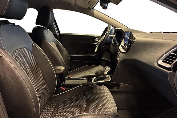Kia XCeed 17 of 23