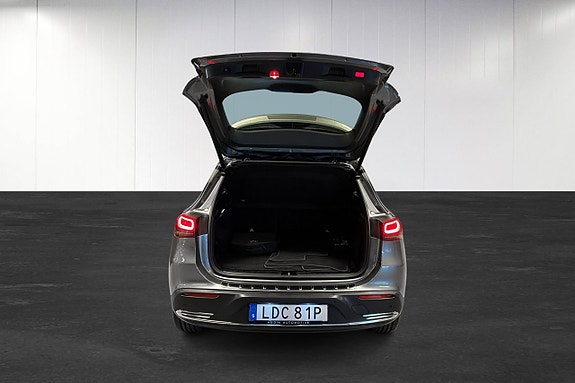 Mercedes-Benz EQA250 23 of 23