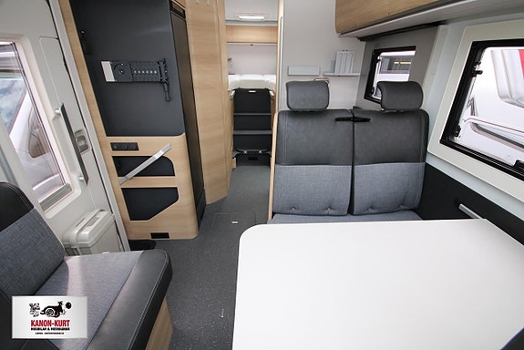 Adria Coral Select 670 SL 5 of 20