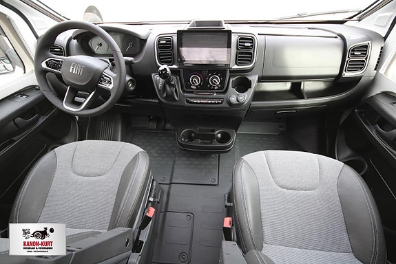 Adria Coral Select 670 SL 4 of 20