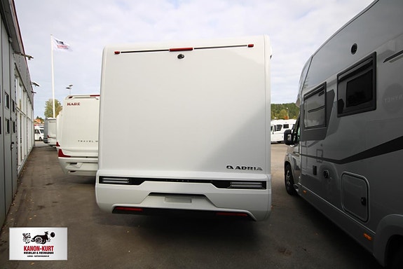 Adria Coral Select 670 SL 2 of 20