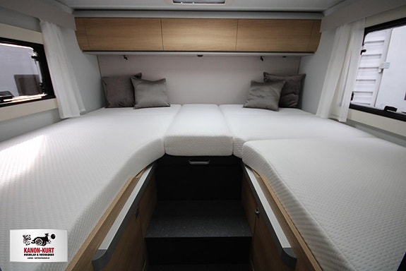 Adria Coral Select 670 SL 9 of 20