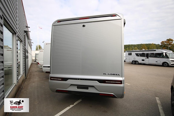 Adria Coral Supreme 670 SL 3 of 20