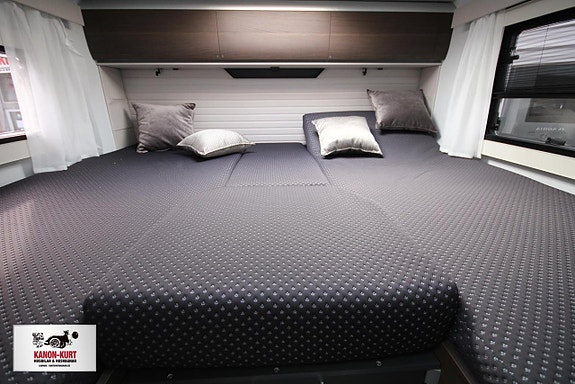 Adria Coral Supreme 670 SL 10 of 20