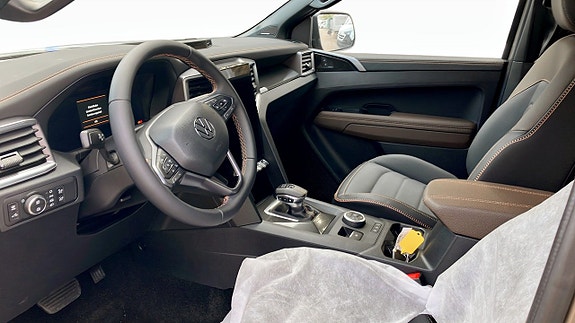 Volkswagen Amarok 7 of 12
