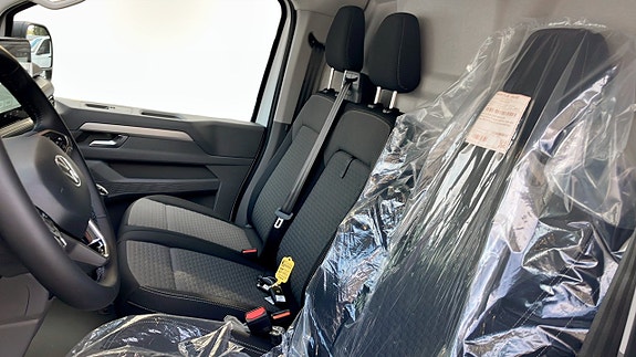 Volkswagen Transporter 8 of 12